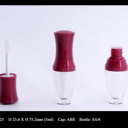 Lip Gloss Bottle: FT-LG1625