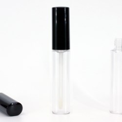 Lipgloss in Oval Shape