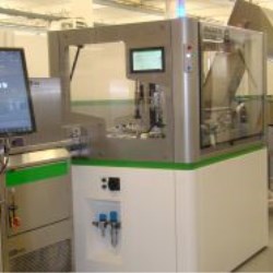 New TEM slitting and folding machine for caps at Drinktec