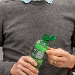 Ready for new EU legislation: “Tethered” beverage container closures