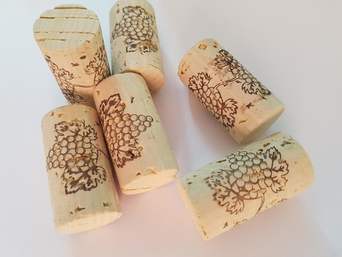 cork stopers 