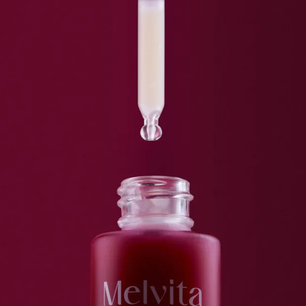 The Perfect Fusion of High-End Packaging and Remarkable Cosmetic Efficacy