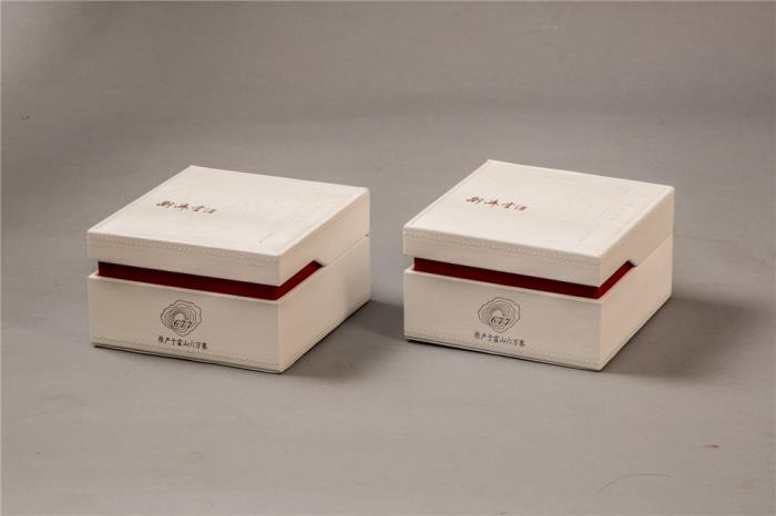 Hinged Cube Rigid Box
