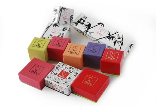 Square and rectangular boxes