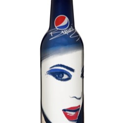 PepsiCo Italy collaborates with Rexam to produce the Beyoncé Fusion bottle