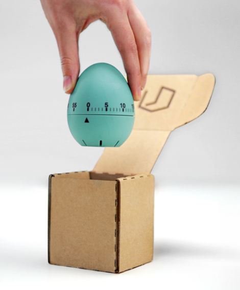 This machine creates a custom perfectly-sized box for whatever youre shipping