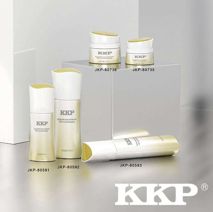 Turn Over a New Leaf with The Flat Leaf Skin Care Series