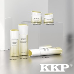 Turn Over a New Leaf with The Flat Leaf Skin Care Series