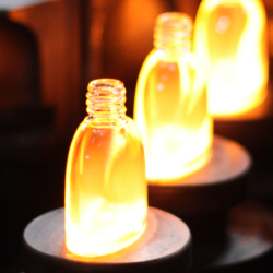 SMCG Pioneers Sustainable PCR Glass for Global Beauty Brands