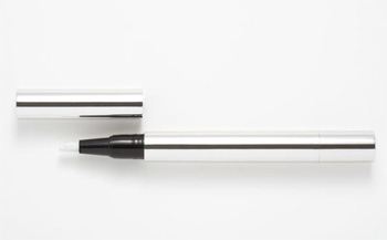 A 100% airtight cap on/cap off pen