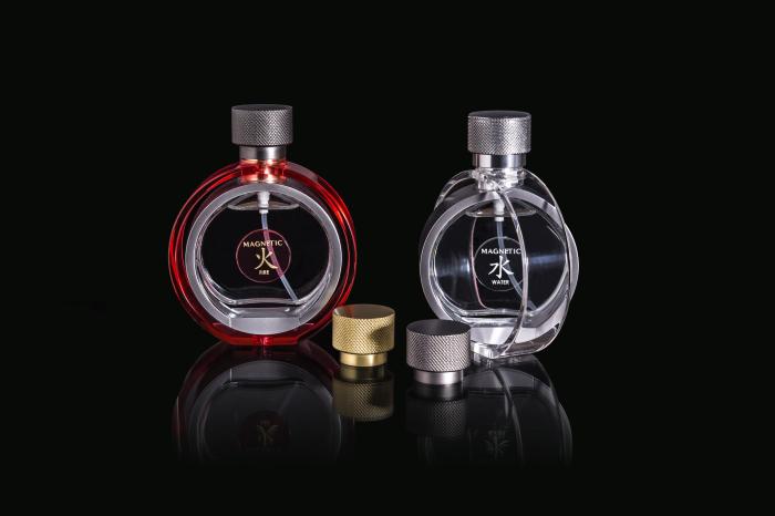 Magnetics fragrance bottles offer both elegance and the illusion of movement