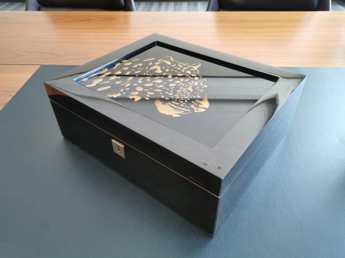High Gloss Luxury Cigar Wooden Box