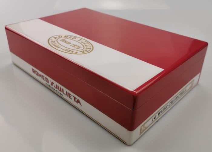 High Gloss Cigar Box - wood