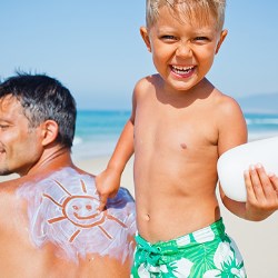Beat summer rays with sizzling sunscreen packaging