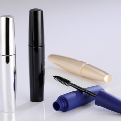 Yuen Myng launches mascara with a whopping 18ml capacity