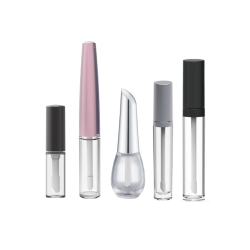 Oh My Gloss! Lips Shine Brighter With Yuen Myngs Catalog of Vials and Applicators 