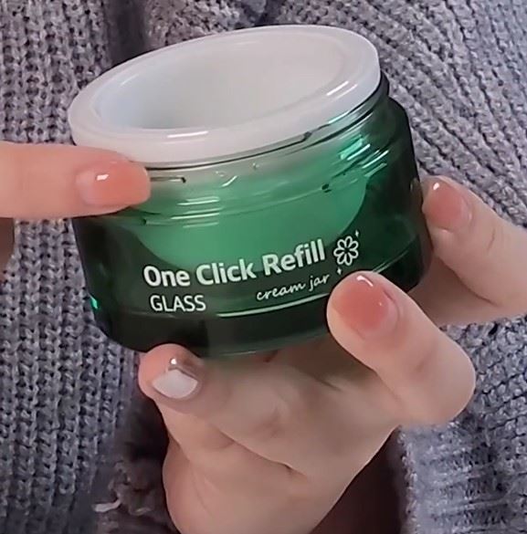Using The One Click Refill Cream Jar