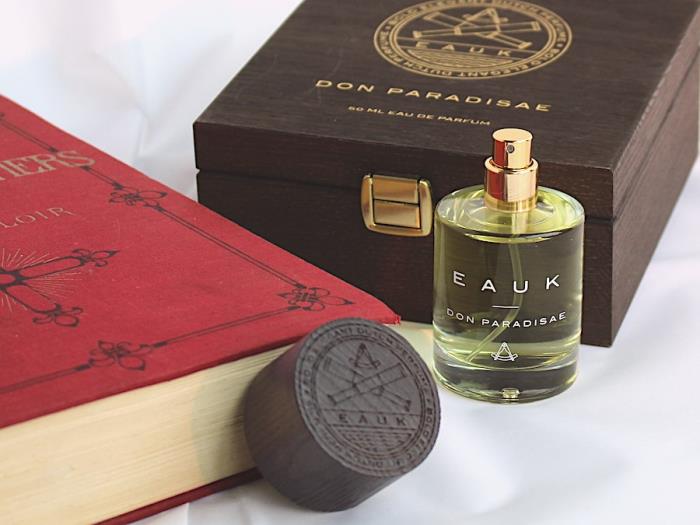 Wood that Encapsulates Masculinity: Pujolasos Partners with Eauk Perfume