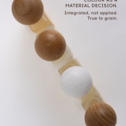 Pujolasos & Stradivarius: Colour Treated As a Material Decision