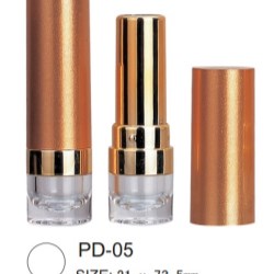 Packaging with clear base revealing lipstick color