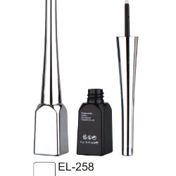 A contemporary classic: The inkwell-style eyeliner
