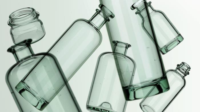 Wild glass: 100% recycled PCR glass