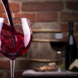 New survey names TricorBraun Winepak best bottle supplier of 2017 - respondents describe customer service as dazzling