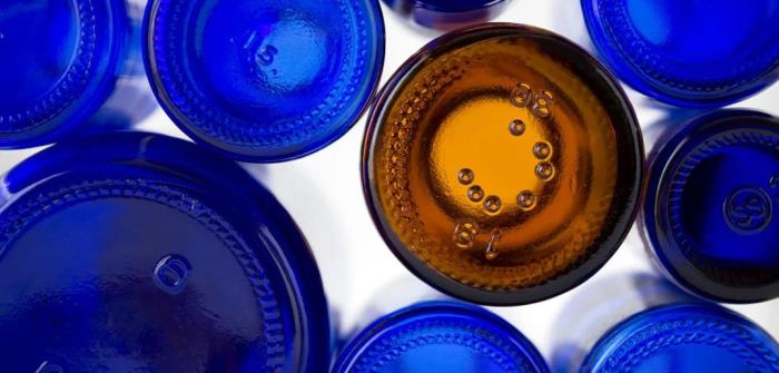 Cobalt Blue VS Amber Bottles: Which Offers Better UV Protection?