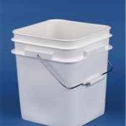 3.3 gal HDPE Pail, Square, 2113,Nestable With METAL HANDLE