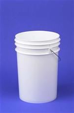 6 gal HDPE Open Head Pail, 75 mil Round, ,Nestable With METAL HANDLE 