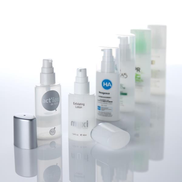 Mini pumps with oval airless bottle for skincare products