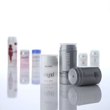 Contact-free airless jars for increased hygiene